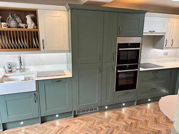 Kitchen Paint Spraying