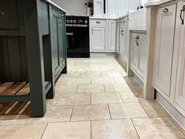 Kitchen Paint Spraying